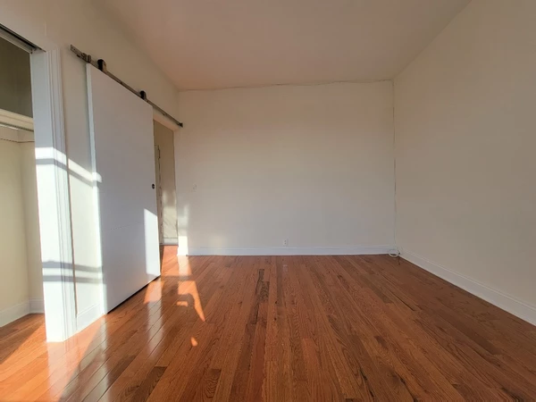 1 bedroom apartment for rent in Astoria - Queens, New York