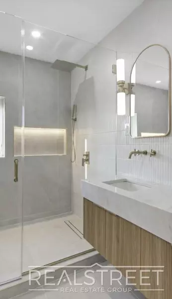 4 bedrooms apartment for rent in Bushwick - Brooklyn, New York