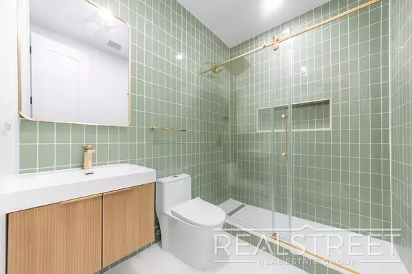 4 bedrooms apartment for rent in Bushwick - Brooklyn, New York