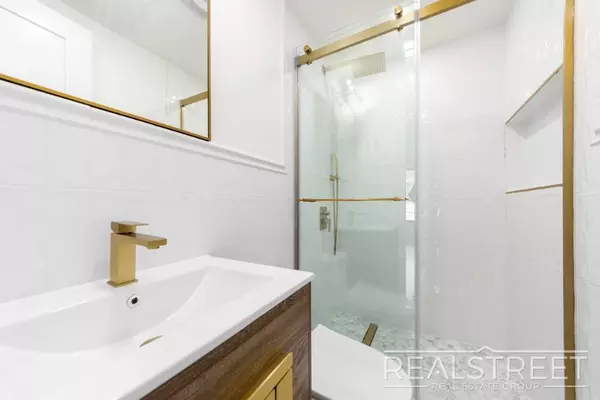 3 bedrooms apartment for rent in Williamsburg - Brooklyn, New York