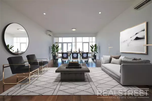 2 bedrooms apartment for rent in Elmhurst - Queens, New York