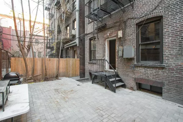 4 bedrooms apartment for rent in Midtown West - Manhattan, New York