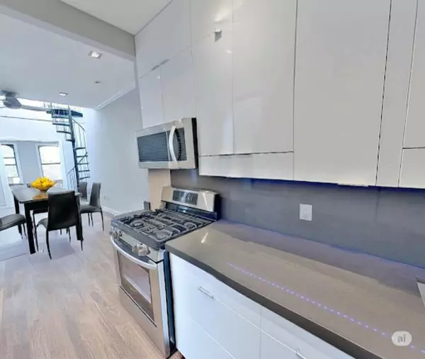 3 bedrooms apartment for rent in East Village - Manhattan, New York
