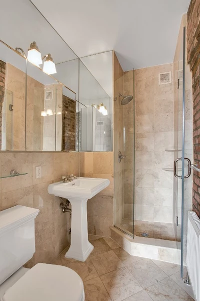 2 bedrooms apartment for rent in East Village - Manhattan, New York