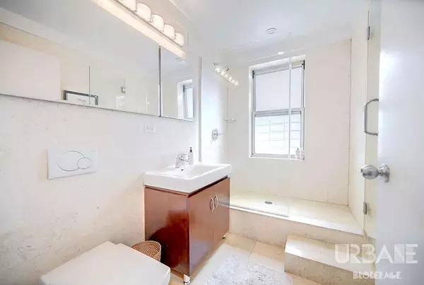 3 bedrooms apartment for rent in Upper West Side - Manhattan, New York