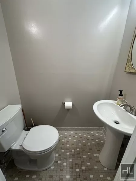4 bedrooms apartment for rent in Canarsie - Brooklyn, New York