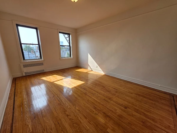 1 bedroom apartment for rent in Sunnyside - Queens, New York