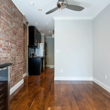 3 bedrooms apartment for rent in Upper East Side - Manhattan, New York