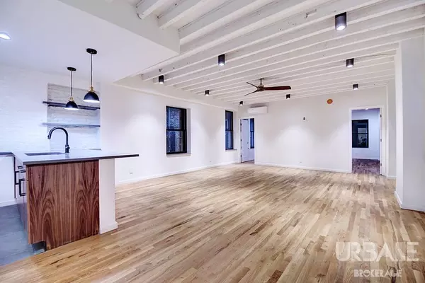 4 bedrooms apartment for rent in East Village - Manhattan, New York
