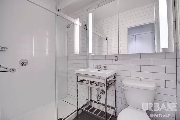 4 bedrooms apartment for rent in East Village - Manhattan, New York