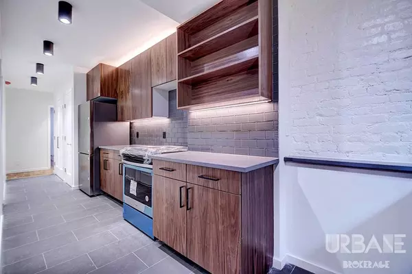 4 bedrooms apartment for rent in East Village - Manhattan, New York