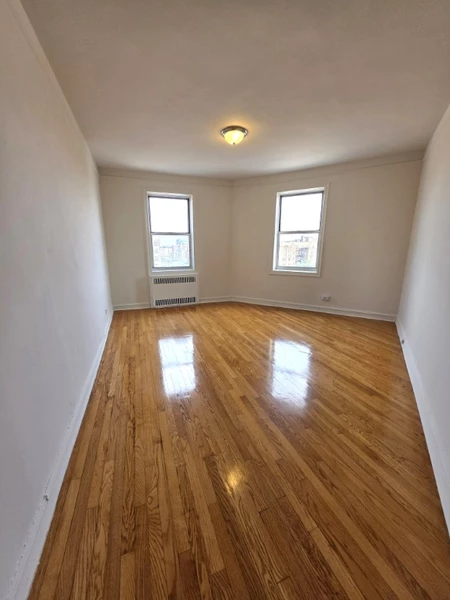 1 bedroom apartment for rent in Sunnyside - Queens, New York