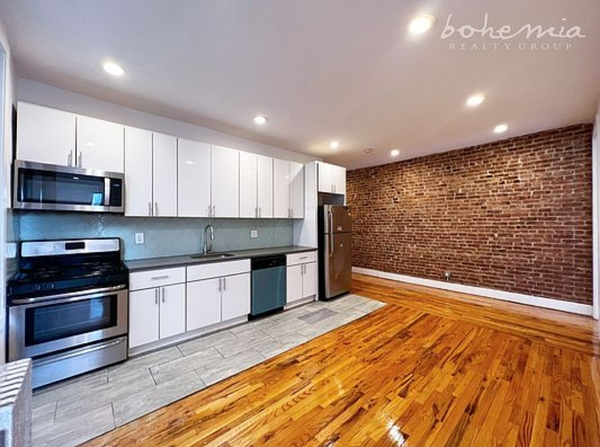 2 bedrooms apartment for rent in Washington Heights - Manhattan, New York