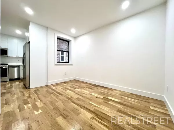 4 bedrooms apartment for rent in Flatbush Ditmas Park - Brooklyn, New York