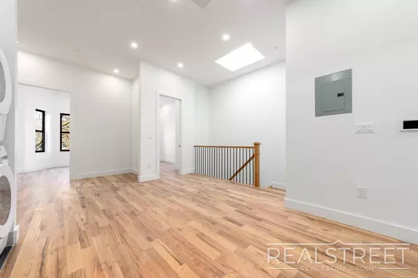 4 bedrooms apartment for rent in Bushwick - Brooklyn, New York