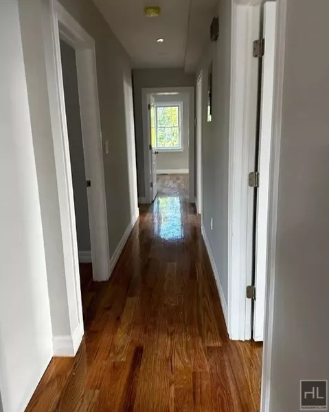 4 bedrooms apartment for rent in Jamaica - Queens, New York