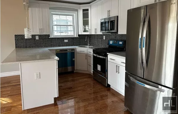 4 bedrooms apartment for rent in Jamaica - Queens, New York