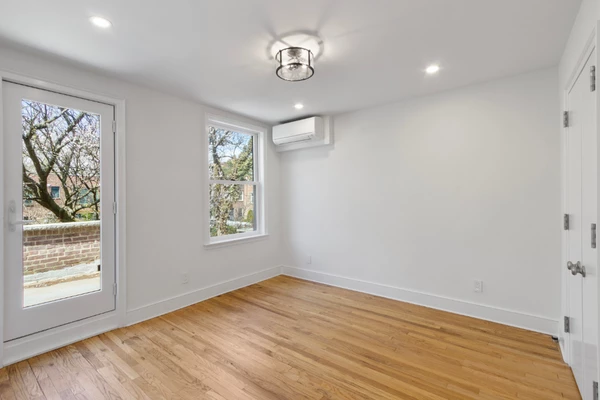 2 bedrooms apartment for rent in Sunnyside - Queens, New York