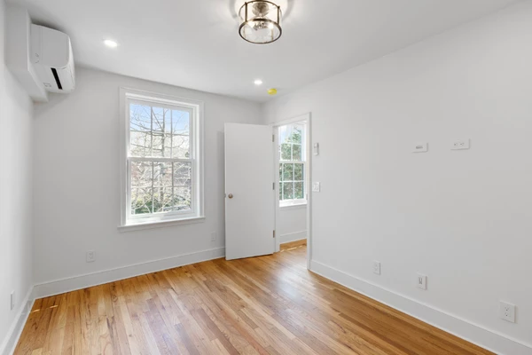 2 bedrooms apartment for rent in Sunnyside - Queens, New York