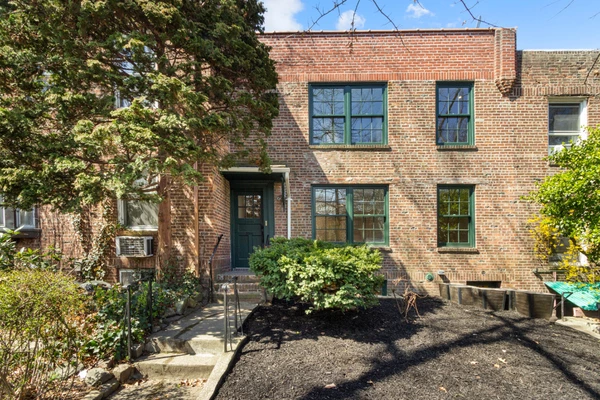 2 bedrooms apartment for rent in Sunnyside - Queens, New York