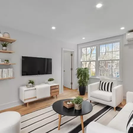 2 bedrooms apartment for rent in Sunnyside - Queens, New York