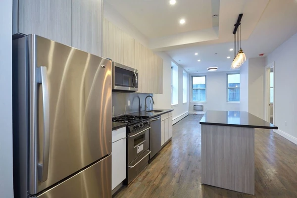 22 bedrooms apartment for rent in Lower East Side - Manhattan, New York