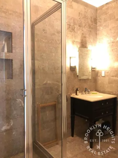 Studio Apartment for rent in Brooklyn Heights - Brooklyn, New York