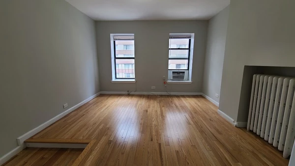 Studio Apartment for rent in Midtown West - Manhattan, New York