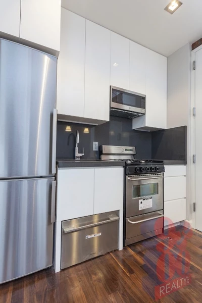2 bedrooms apartment for rent in East Village - Manhattan, New York