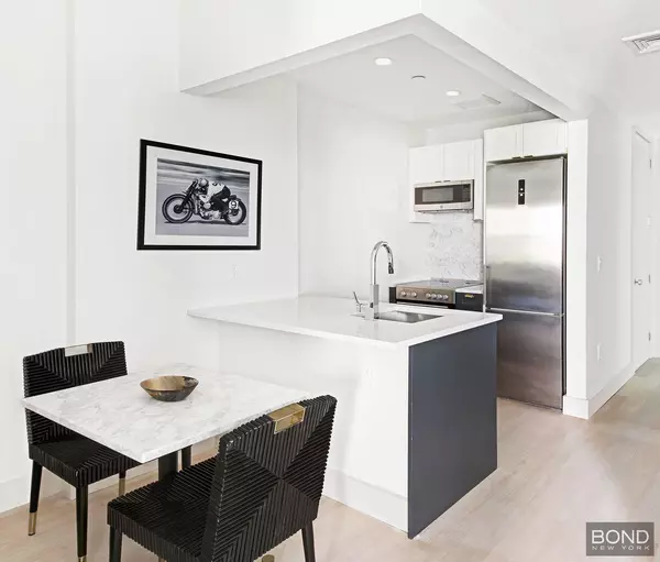 5 bedrooms apartment for rent in East Village - Manhattan, New York