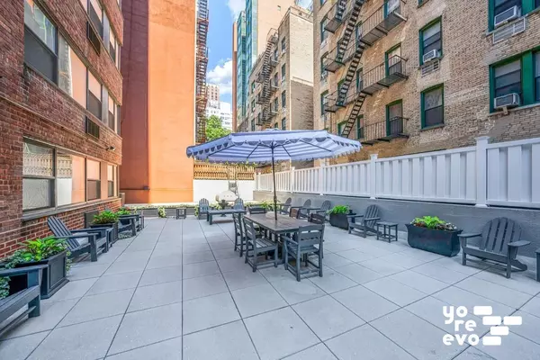 2 bedrooms apartment for rent in Upper East Side - Manhattan, New York