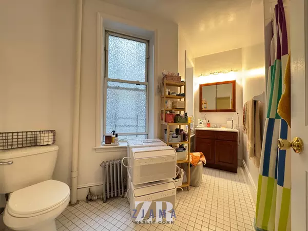 3 bedrooms apartment for rent in Crown Heights - Brooklyn, New York