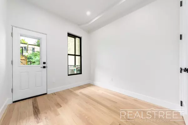 3 bedrooms apartment for rent in Bushwick - Brooklyn, New York