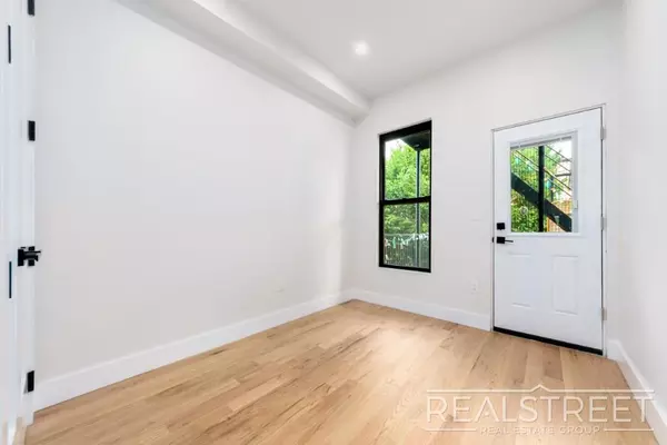 3 bedrooms apartment for rent in Bushwick - Brooklyn, New York