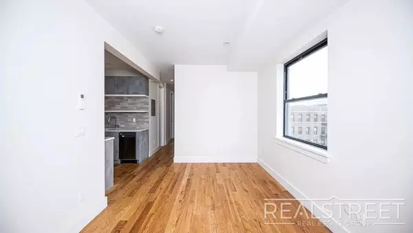 3 bedrooms apartment for rent in Downtown Brooklyn - Brooklyn, New York