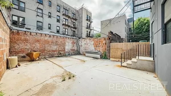 3 bedrooms apartment for rent in Downtown Brooklyn - Brooklyn, New York