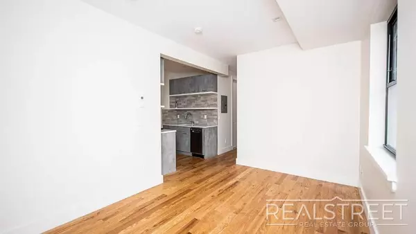 3 bedrooms apartment for rent in Downtown Brooklyn - Brooklyn, New York