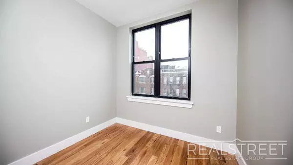 3 bedrooms apartment for rent in Downtown Brooklyn - Brooklyn, New York
