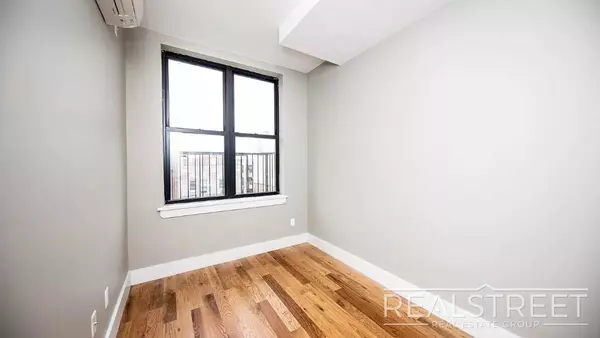 3 bedrooms apartment for rent in Downtown Brooklyn - Brooklyn, New York