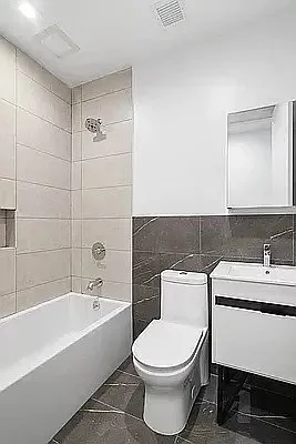 3 bedrooms apartment for rent in Williamsbridge - The Bronx, New York