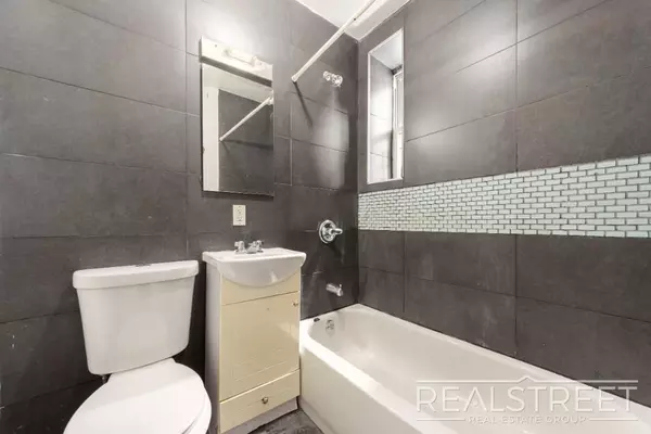 2 bedrooms apartment for rent in Crown Heights - Brooklyn, New York