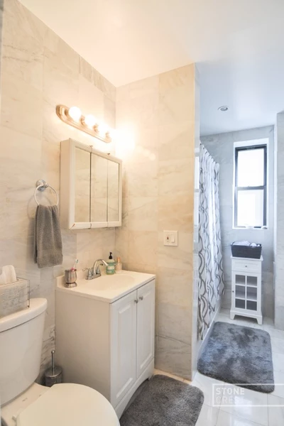 4 bedrooms apartment for rent in Upper West Side - Manhattan, New York