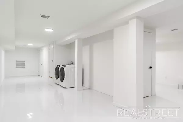 2 bedrooms apartment for rent in Ridgewood - Queens, New York