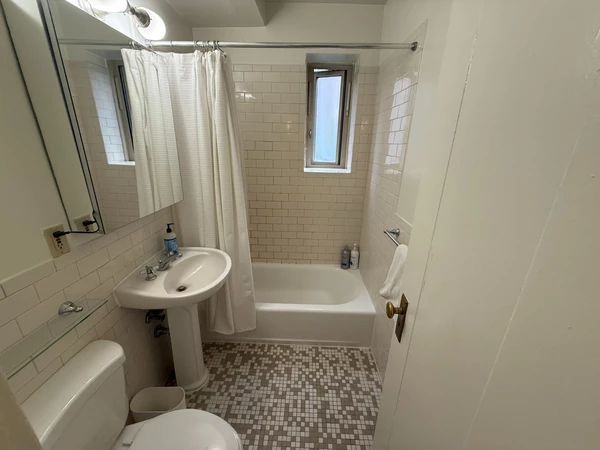2 bedrooms apartment for rent in East Village - Manhattan, New York