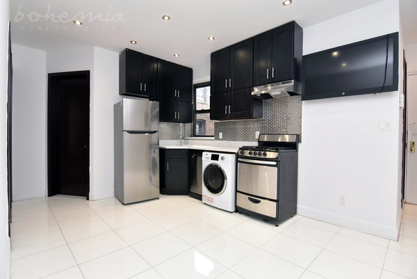 4 bedrooms apartment for rent in Upper West Side - Manhattan, New York