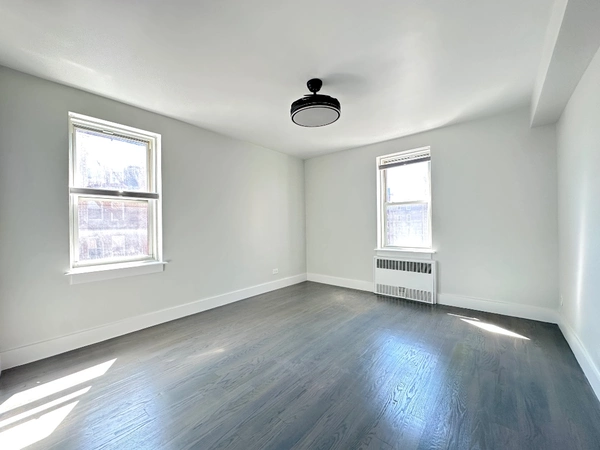 1 bedroom apartment for rent in Woodside - Queens, New York