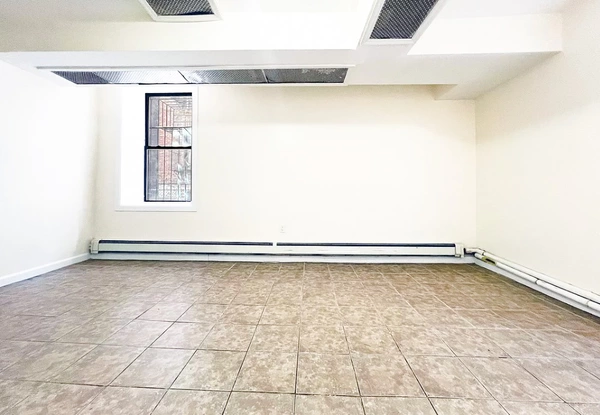 4 bedrooms apartment for rent in Washington Heights - Manhattan, New York