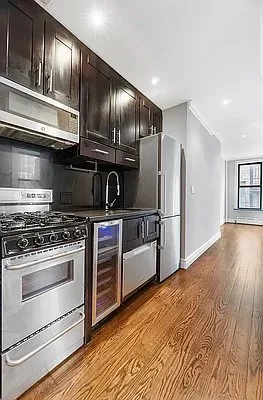2 bedrooms apartment for rent in East Village - Manhattan, New York