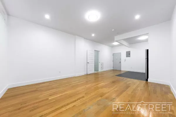 1 bedroom apartment for rent in Elmhurst - Queens, New York