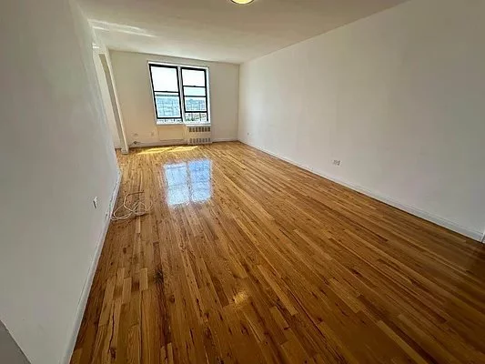 1 bedroom apartment for rent in Throgs Neck - The Bronx, New York